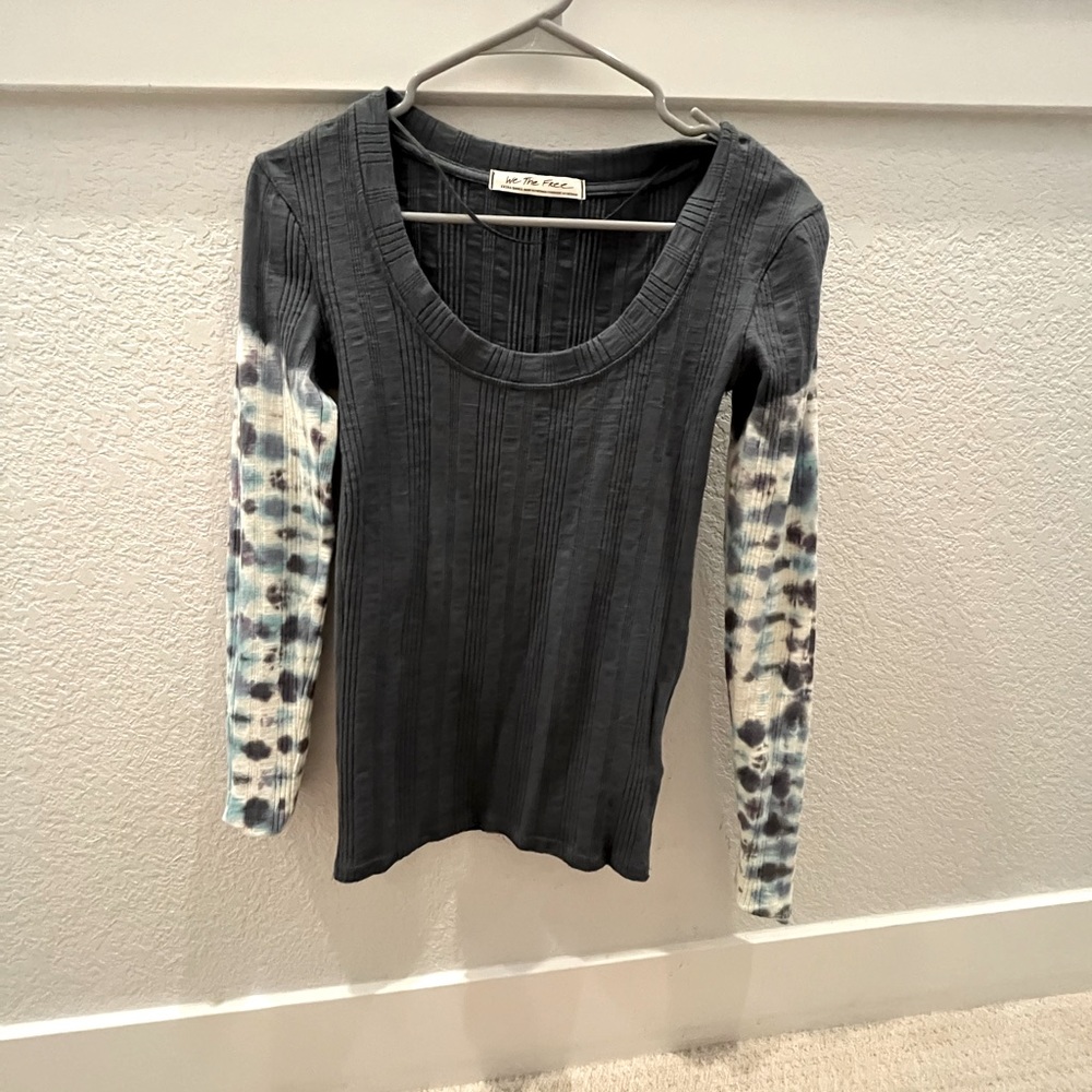 Free People ribbed long sleeve with tie dyed sleeves
